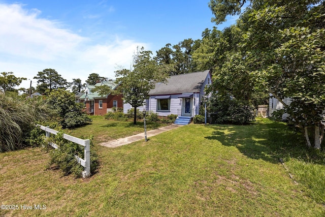 1710 National Ave, New Bern, NC 28560 - view of front of house with a front lawn