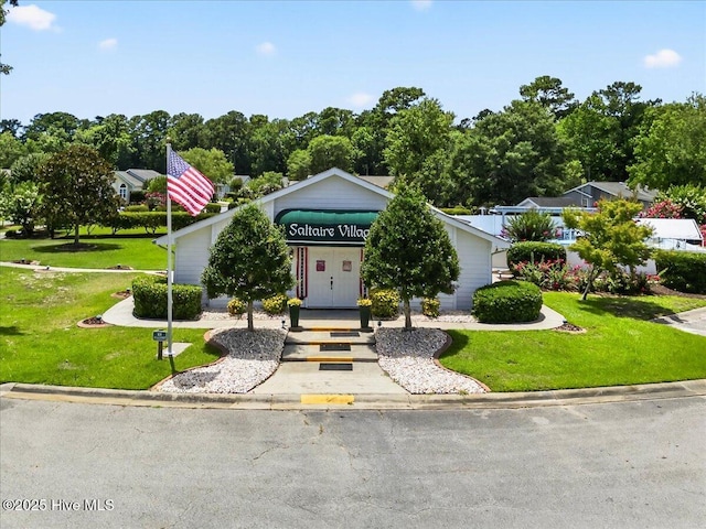 434 Deer Path, Calabash, NC 28467 - view of front facade with a front yard