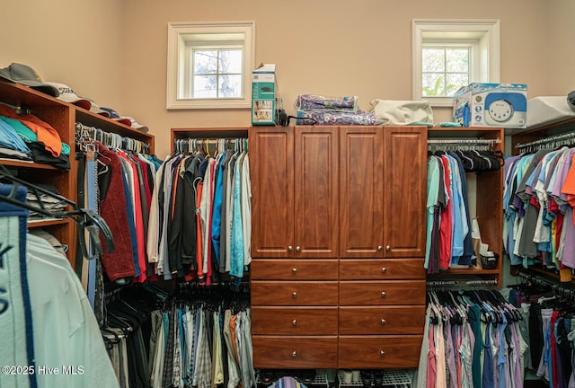 6601 Annesbrook Pl, Ocean Isle Beach, NC 28469 - view of walk in closet