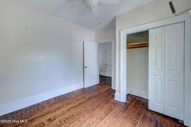 305 Mcrae St, Wilmington, NC 28401 - unfurnished bedroom with dark wood finished floors, a closet, and ceiling fan
