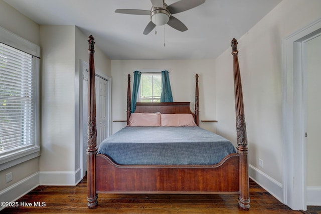 305 Mcrae St, Wilmington, NC 28401 - bedroom featuring wood finished floors and a ceiling fan