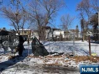 24 N Straight St, Paterson NJ, 07522 land for sale