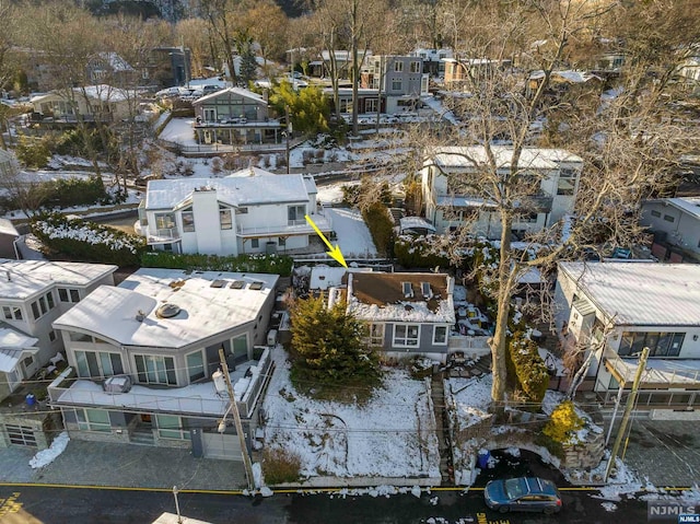 22 Shore Rd, Edgewater, NJ 07020