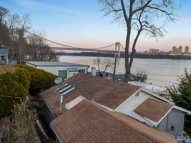 22 Shore Rd, Edgewater, NJ 07020