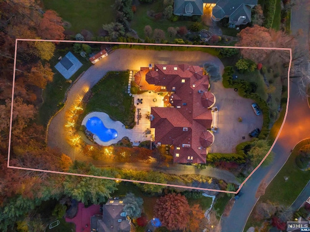 birds eye view of property