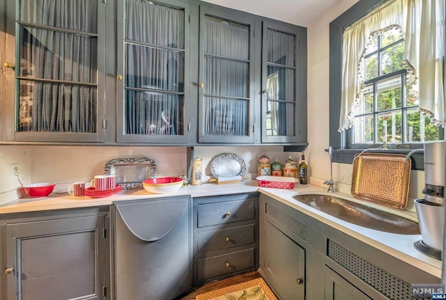 kitchen featuring sink