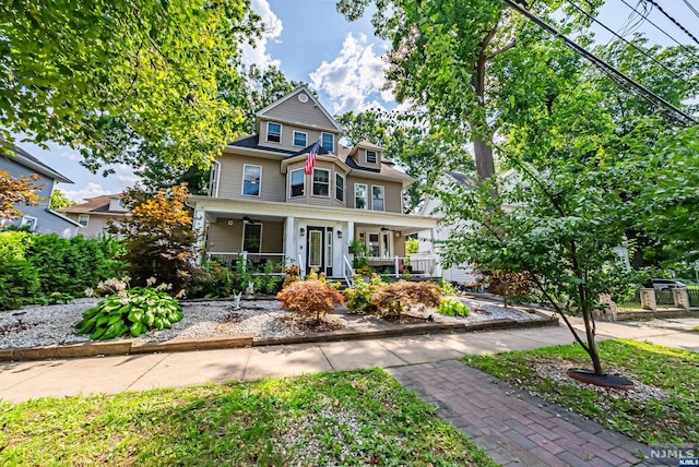 view of front of home with covered porch