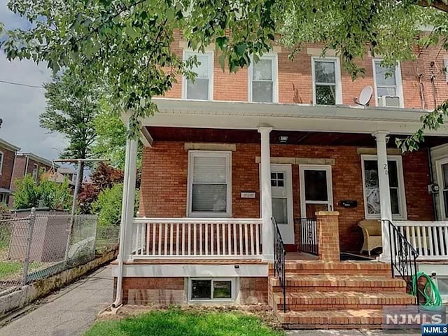 view of front of home with a porch