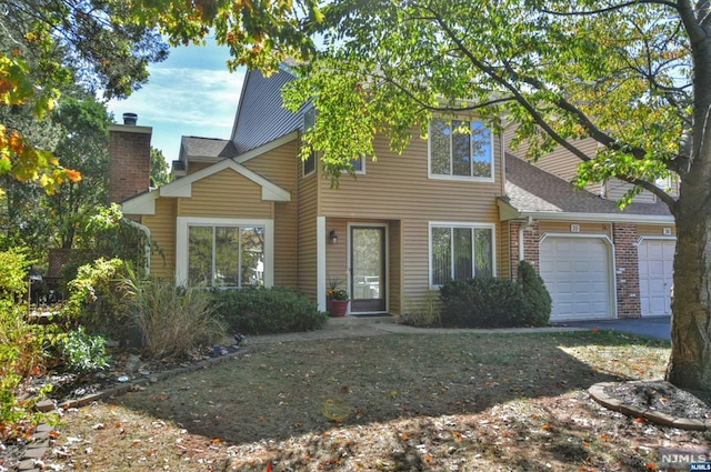 Listing photo 2 for 35 Cherrywood Dr, Franklin NJ 08873