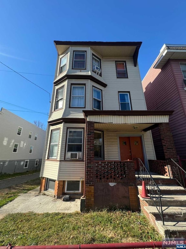 view of front of home with a porch