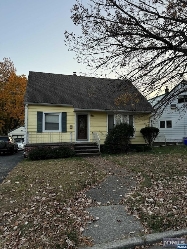 view of front of house