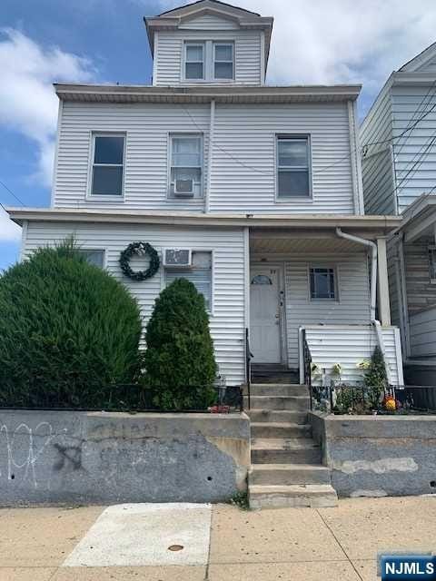 89 E 15th St, Paterson NJ, 07524, 5 bedrooms, 4 baths multi for sale