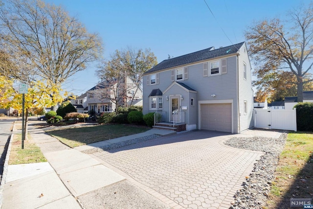 view of front of house featuring a garage