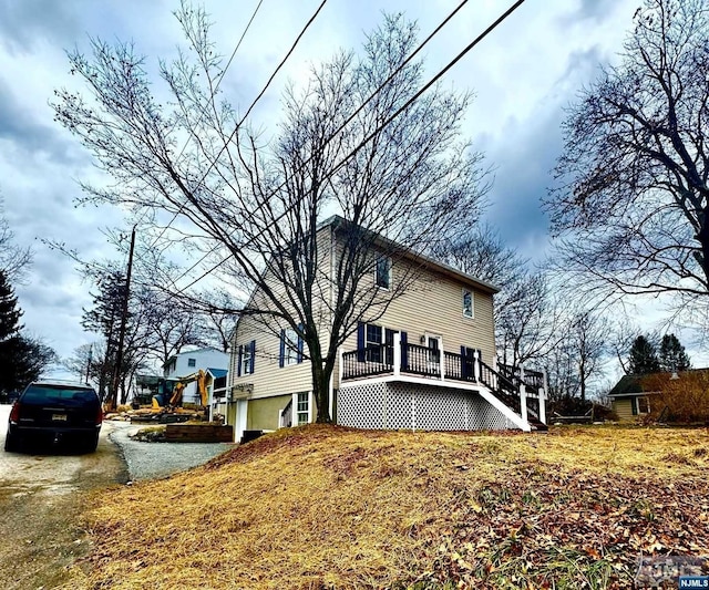 Listing photo 2 for 548 Ridge Rd, West Milford NJ 07480