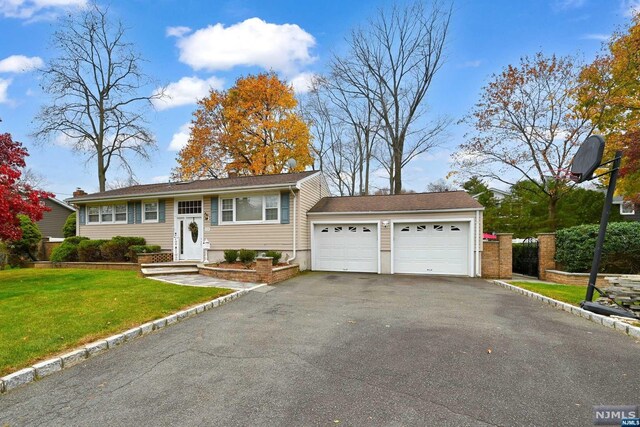 Listing photo 3 for 10 Maple Ave, Montvale NJ 07645