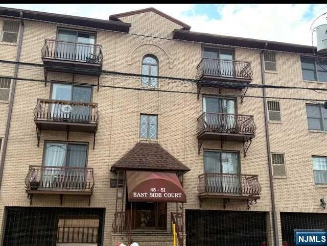 45-51 Gotthardt St, Newark NJ, 07105, 2 bedrooms, 1 bath condo for sale