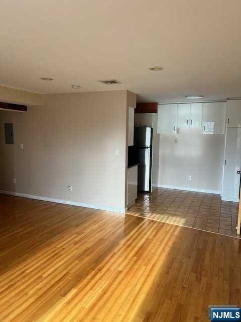 Listing photo 3 for 45-51 Gotthardt St, Newark NJ 07105