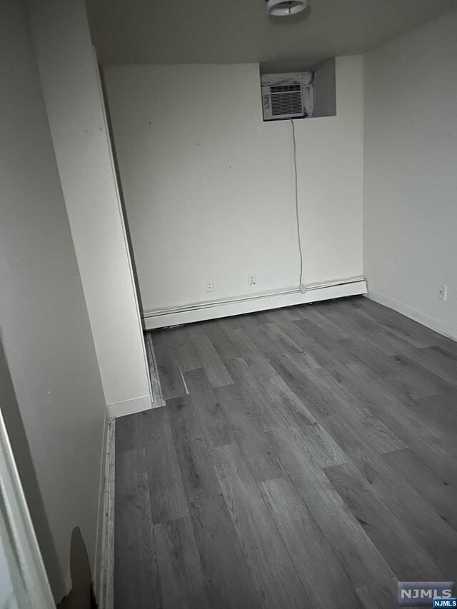 212 61st St, West New York, NJ 07093