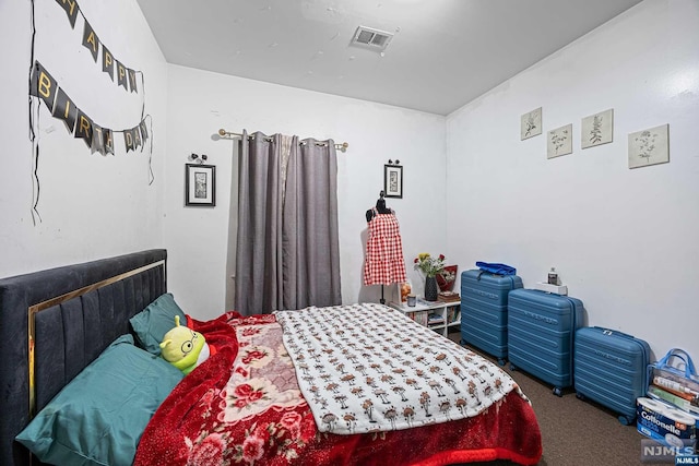 bedroom featuring carpet floors