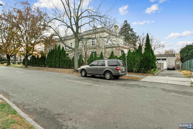 view of front of house