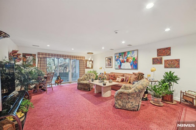 living room with carpet