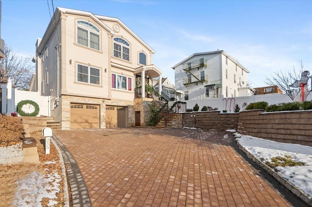 view of front facade featuring a garage