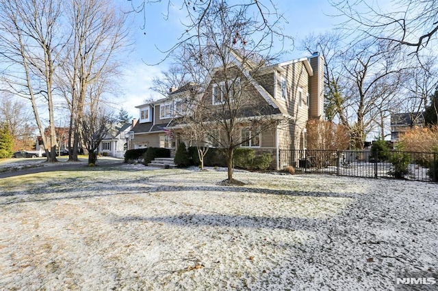 view of front of home