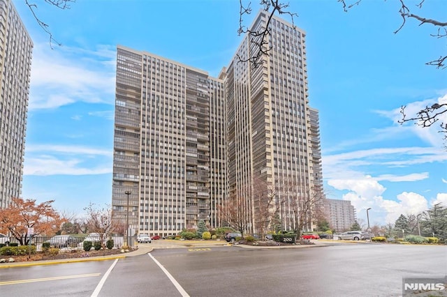 200 Winston Unit 3121, Cliffside Park NJ, 07010, 2 bedrooms, 1.5 baths condo for sale