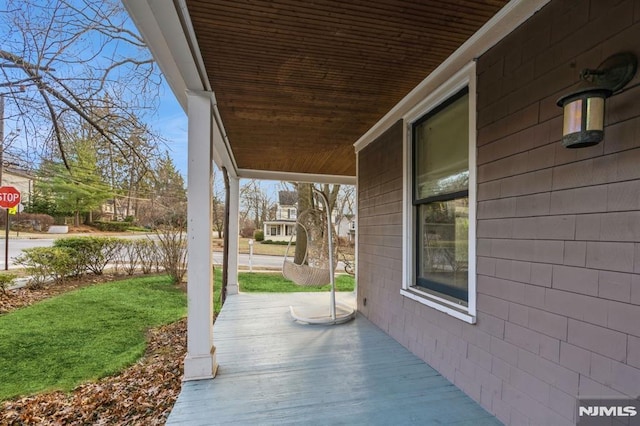 view of patio / terrace featuring covered porch