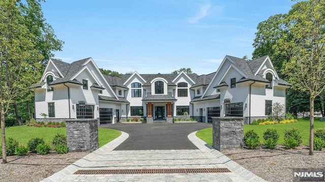 view of front of home with a front yard