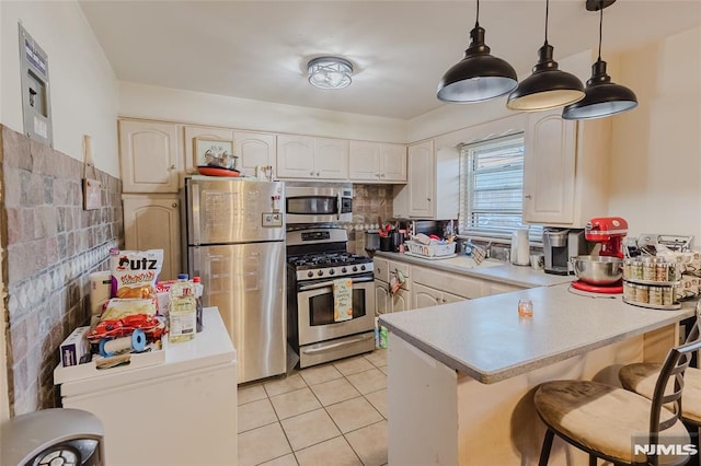 Listing photo 3 for 418 Esplanade Unit 5, Hackensack NJ 07601