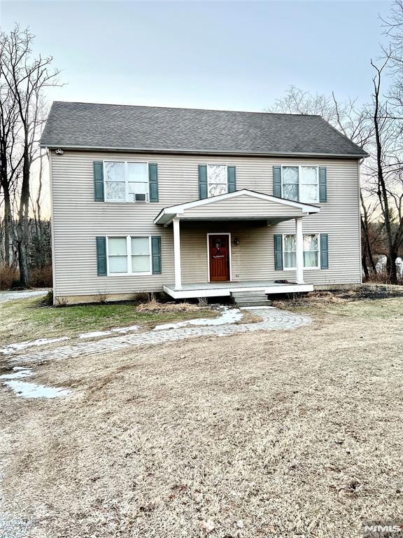 view of front of home with a porch