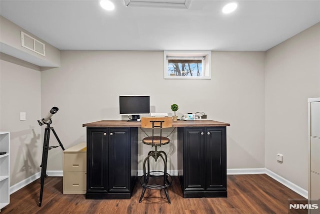 office area with dark hardwood / wood-style flooring