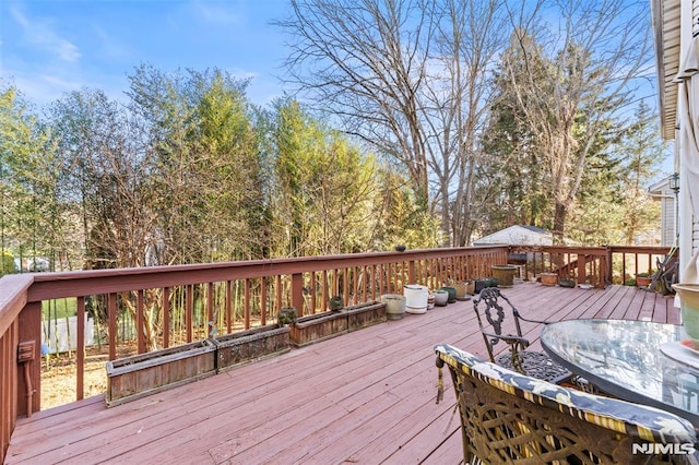 view of wooden deck