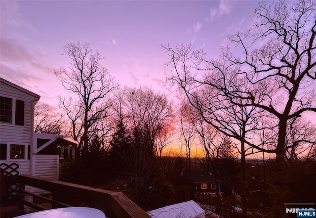 view of deck at dusk