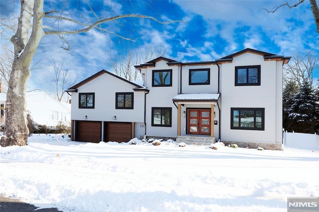 view of front of house featuring a garage