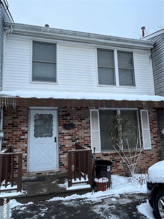 view of townhome / multi-family property