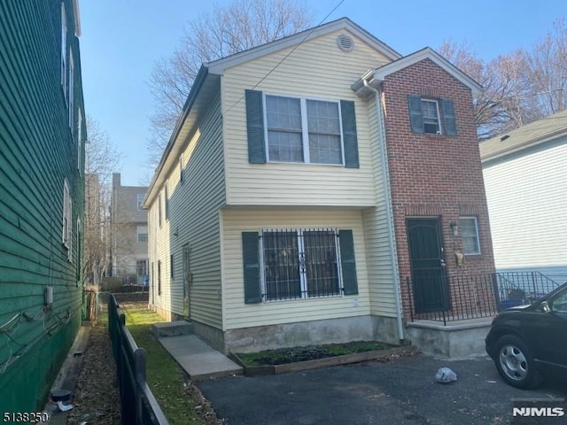 125-127 8th, Newark NJ, 07107, 5 bedrooms, 3 baths multi for sale