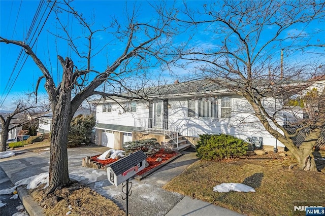 view of front of home featuring a garage