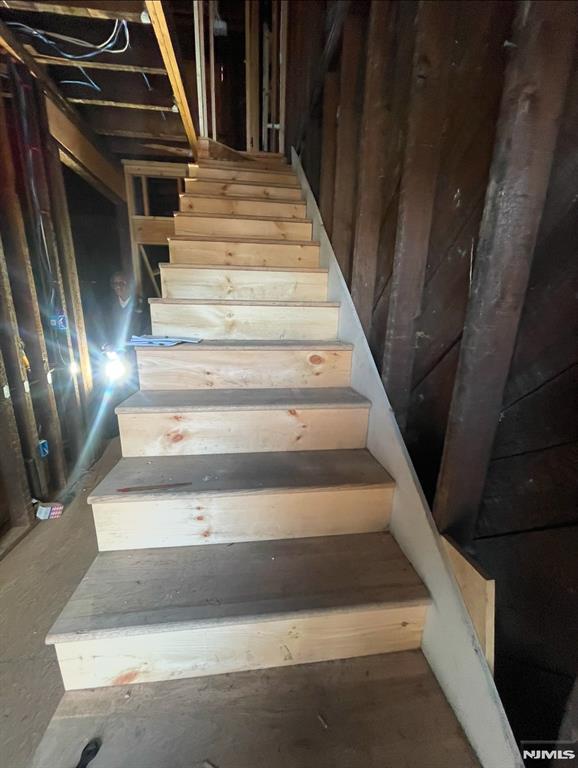 377 Littleton Ave, Newark, NJ 07103 - view of staircase