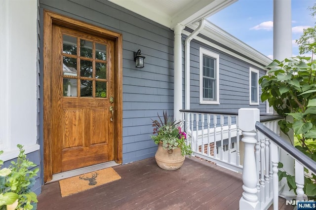 view of property entrance