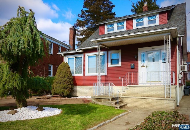 view of front of home