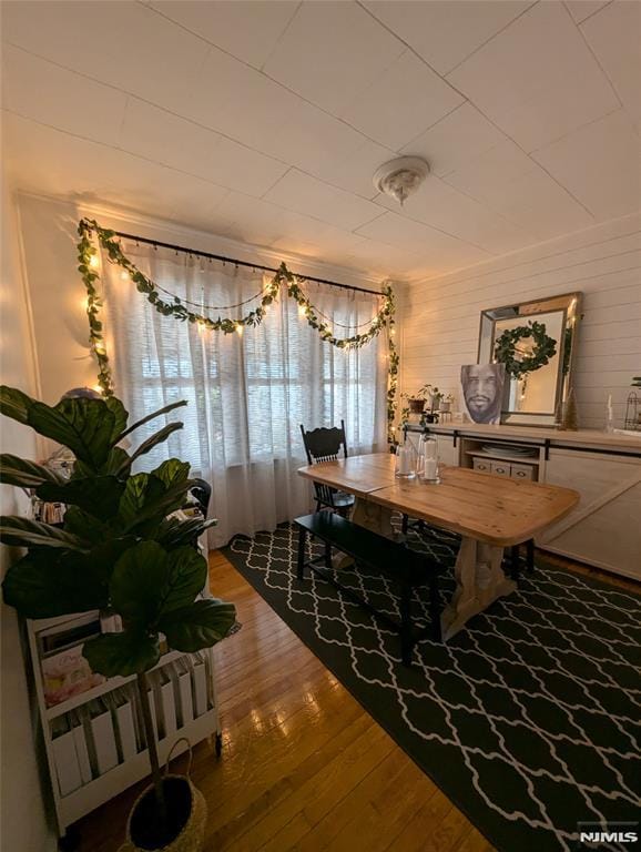 dining room featuring hardwood / wood-style floors