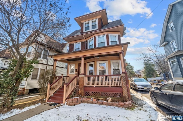 view of front of property with covered porch