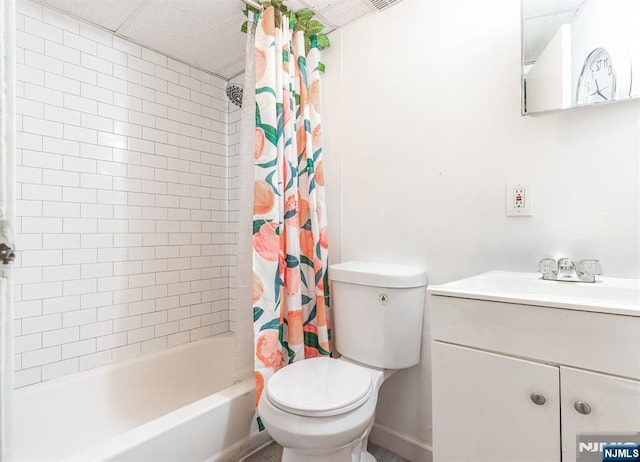 full bathroom with vanity, toilet, and shower / bath combo