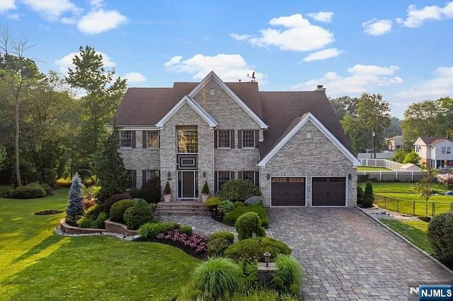 view of front of property with a front lawn