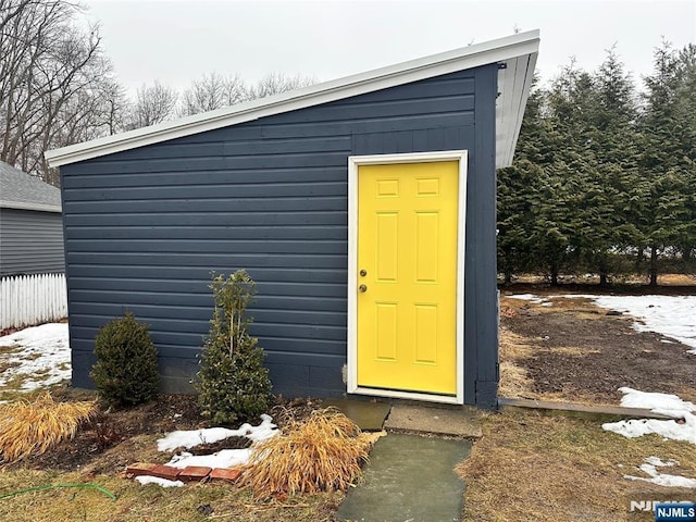 view of outbuilding