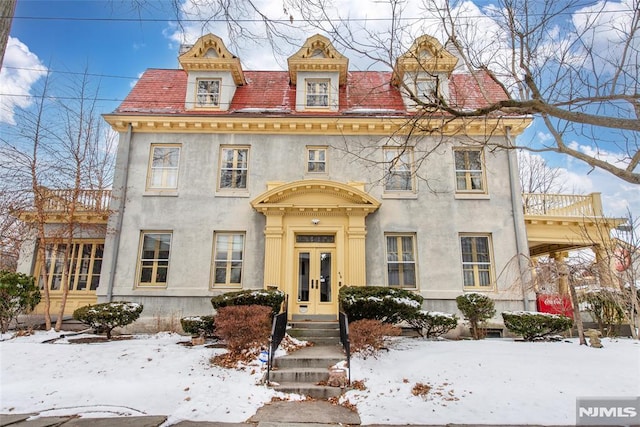 view of front of house