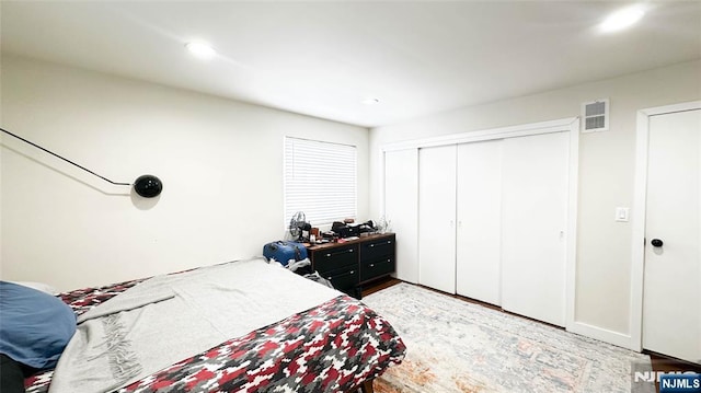 bedroom featuring a closet