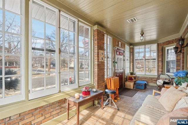 sunroom with visible vents